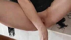 Velvet rain on the edge and squirts with huge toy