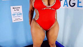 i dance nude with big black tits and ass