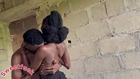 Calabar babe paid me for a taste of my big cock – is it worth it?