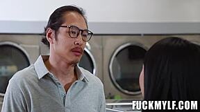 Group Cumshot Orgy With Teens