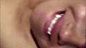 con mi novia andrea en masaje de bolas y venida oral