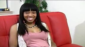 Ebony Girlfriend's Intense First Cumshot Facial