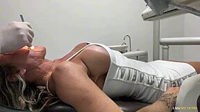damn, this curvy milf fabi drumond went for a dental check but ended up moaning hard!