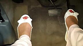 Intimate Webcam Session With Amateur Fetish Enthusiasts