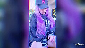 Big booty girl swallows cum in pussy filling