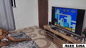 Super Mario game ends in hot sex with Fernanda Chocolatte!