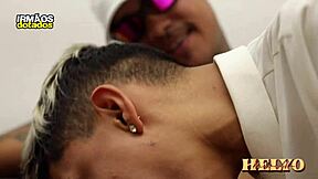 o vizinho fofoqueiro veio tirar onda e levou dp no cuzinho com paus brasileiros