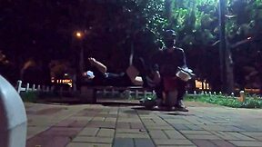 fui fazer uma corrida no parque e encontrei um muleque pauzudo pra fuder na pracinha