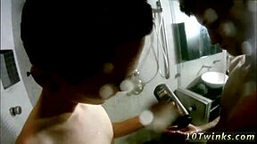 Twink bareback gej seks v kopalnici