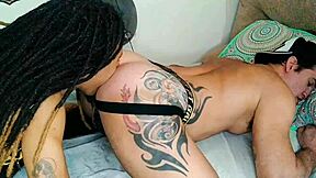 guy came from far to meet me on red luketaylorxo