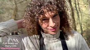 Stepmom shocks with vacation invite to join her bed