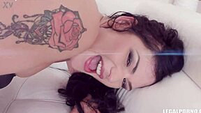 melisa cox, are you enjoying those big black cocks fucking your curvy ass?