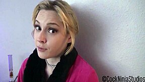 My step sisters panties smell fine preview