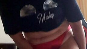 Mature milf feels the ride on her hairy toy in homemade bbw passion