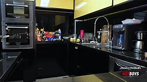 cunhado hetero me fodeu escondido