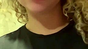 Hot gym student flashes tits, video leaks! 😍