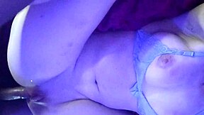 curvy redhead begs for tight pussy licking and hot cum in amateur video