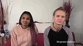 i pound desperate amateurs hot babes in the bedroom