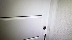 Colombian Big Tits Babe Toys Herself For Delivery Guy!