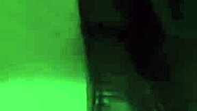 Anoppi huutaa, nai mua ilman alushousuja kunnes kumo sisään!