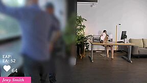 Watch how I masturbate with toys, handyman.