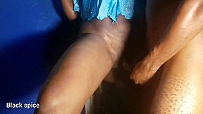 hawusa girl stop by for a quickie