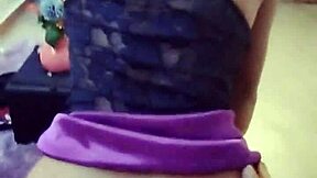 Bonita estudiante en lenceria clip