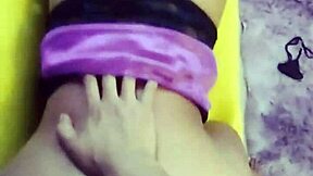 Bonita estudiante en lenceria clip