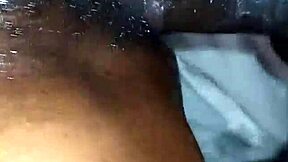 Melina negra flaca y alta con cintura fina, culo aceitado y verga monstruosa