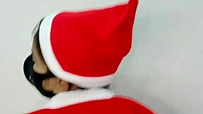 i enjoy homemade scenes of mature pregnant women at christmas