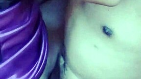 Bonita estudiante en lenceria clip