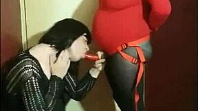 Crossdresser Takes Ass To Mouth Collection Part 3?