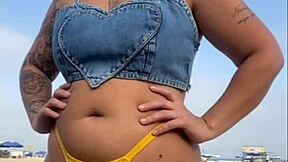 I excite the guy with my flashing on the beach