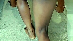 hey, wanna see how this sissy femboy trains for a perfect curvy body?