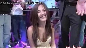 Giorgia Palmas performs a sexy dance on cdlive.