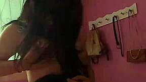 Estaba haciendo tik tok sola en mi habitacion pero me caliento y me masturbo bien rico real beautiful babe masturbation amateurs sexy