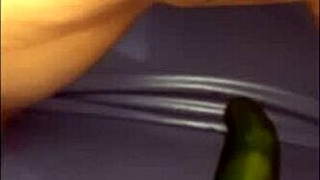 Un Pepinazo En Su Delicioso Culito!