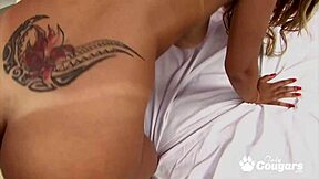 Anny lee narrates her milf booty fuck and anal cumshot