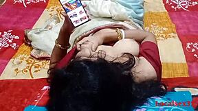 BENGALI VILLAGE BOUDI GETS HARDCORE SEX!