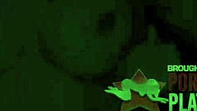 Watch Busty Joslyn James Scream!