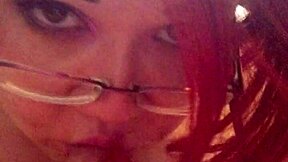 BBW Delivers Intense Blowjob In Seven Minutes Of Heaven