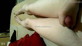 Shemale Cums on Legs and Feet – Want to See?