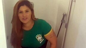 i sneak security guard into bathroom for fun