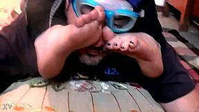 Teased By Robertas Strong Foot Odor Italfetish