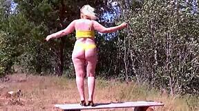 mommy with big ass enjoys fucking on the coast part 2