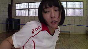 Japanese volleyball star's huge assets in secret training clip