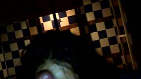 Does this Colombian woman know how to please in the hotel?