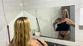 Novinha Masturbates In School Bathroom During Party!
