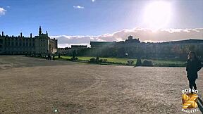 Christina petite 18+ milf brunette d�cha�n�e pour sa premi�re vid�o