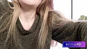 I’m obsessed with intense solo dildo sucking and ass fingering!